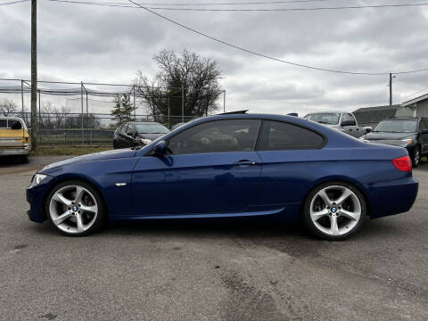 2012 BMW 3 Series for sale at Queen City Classics in West Chester OH