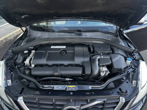 2011 Volvo XC60 3.2 R-Design