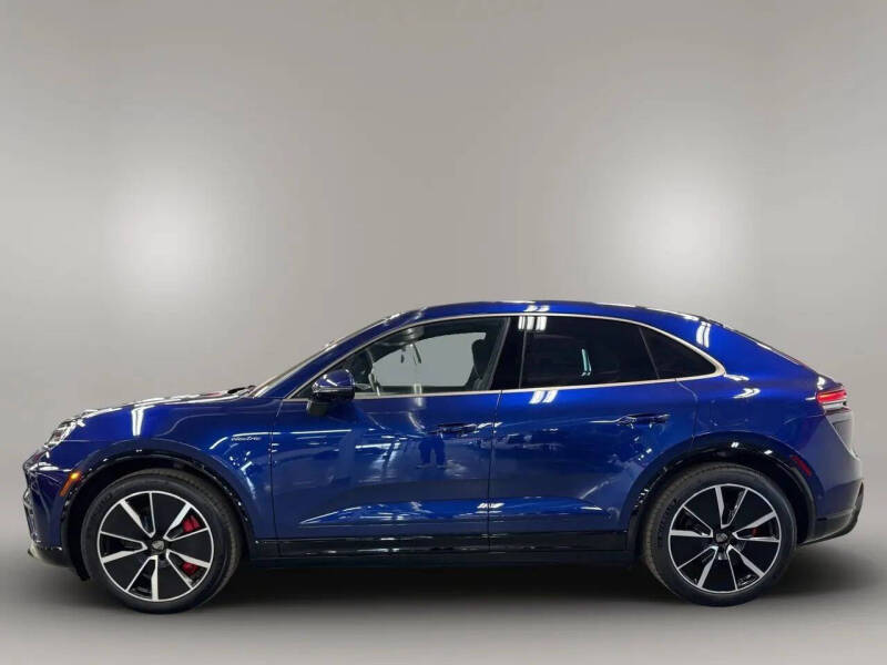 2024 Porsche Macan Turbo Electric