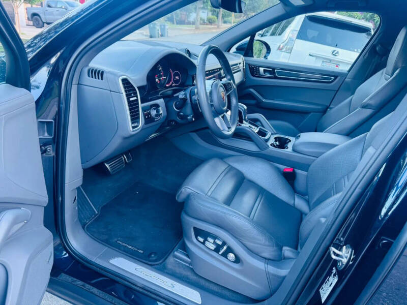 2021 Porsche Cayenne S