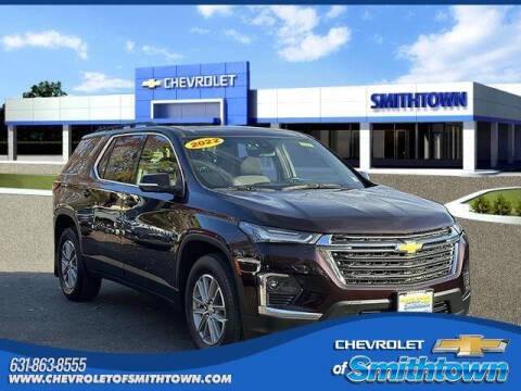 2022 Chevrolet Traverse for sale at CHEVROLET OF SMITHTOWN in Saint James NY