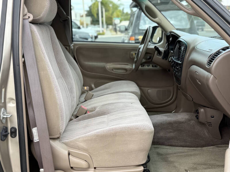 2002 Toyota Tundra SR5 V8