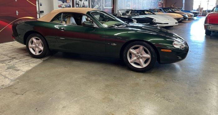 1997 Jaguar XK8
