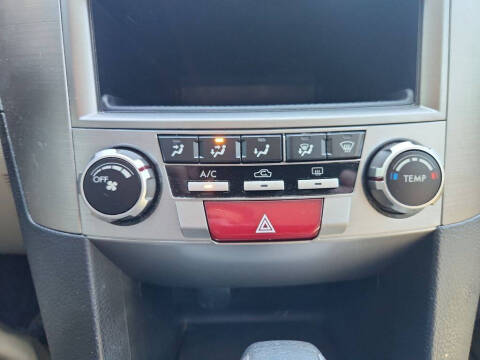 2011 Subaru Outback 2.5i