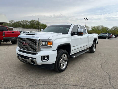 2017 GMC Sierra 3500HD for sale at Auto Mall of Springfield in Springfield IL