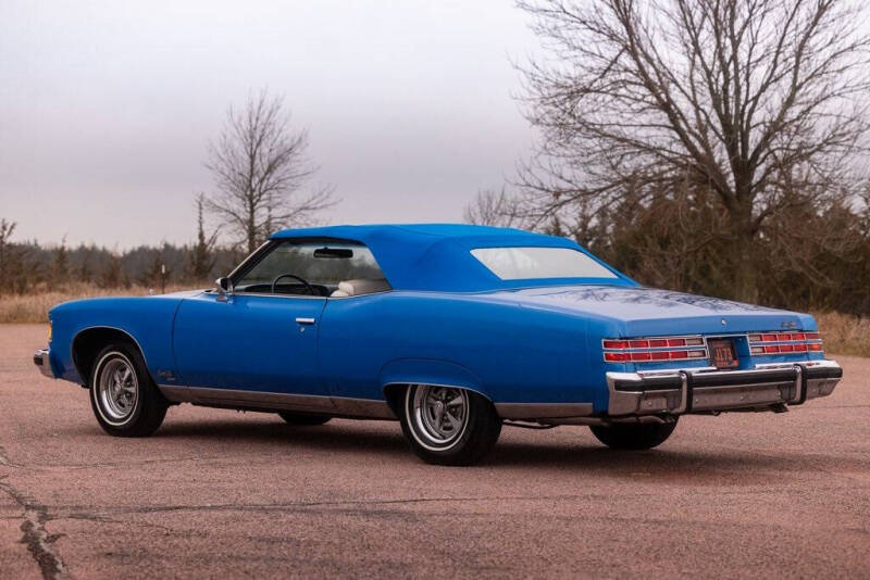 1975 Pontiac Grand Ville