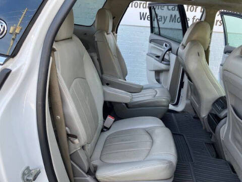 2017 Buick Enclave Leather