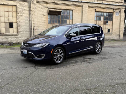 2017 Chrysler Pacifica Limited