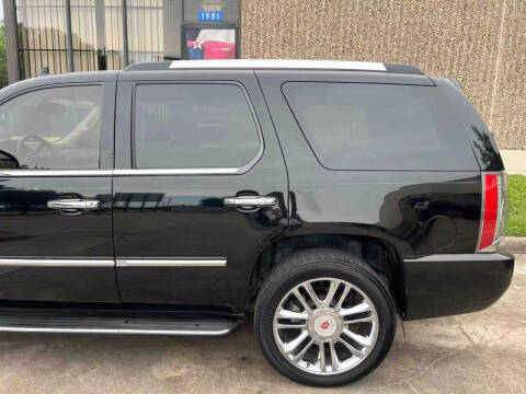 2012 Cadillac Escalade