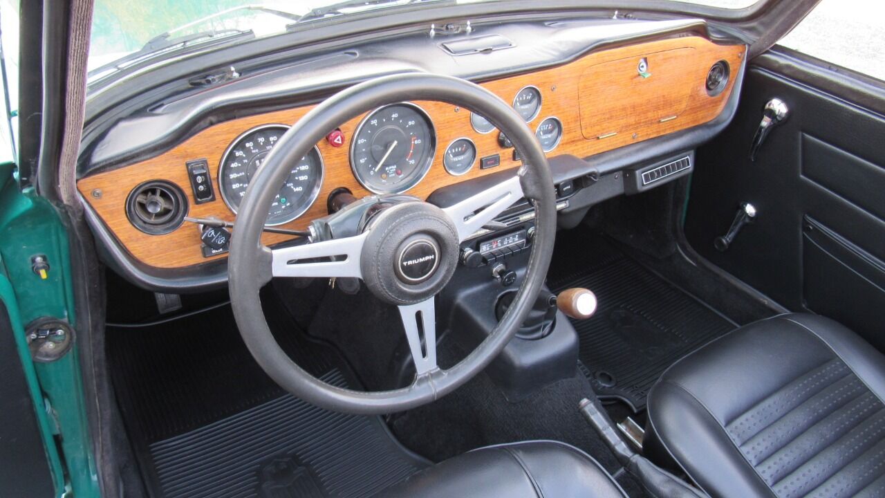 1973 Triumph TR6 19