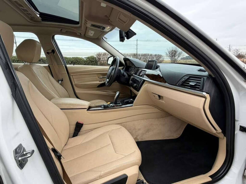 2015 BMW 3 Series 328i xDrive