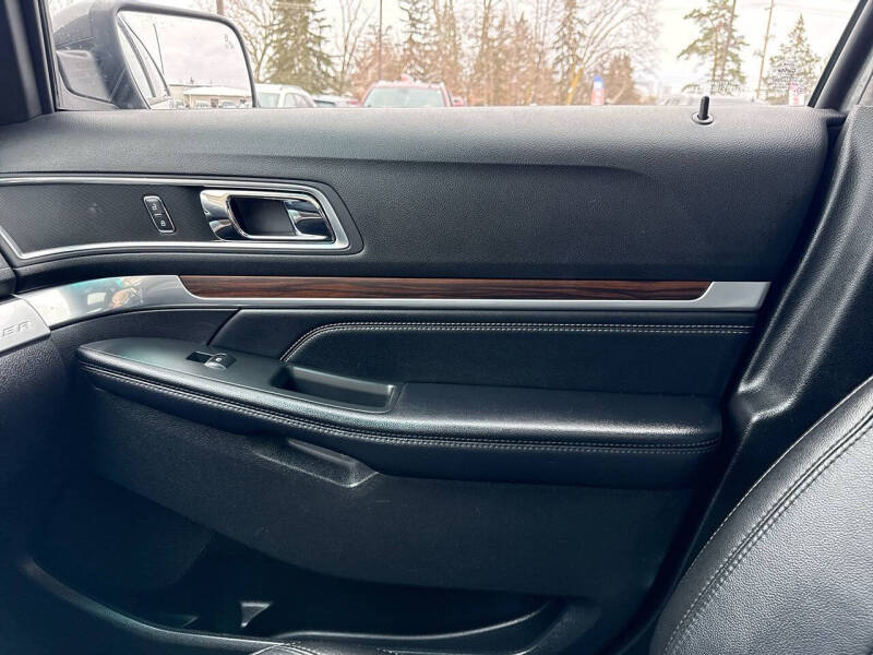 2017 Ford Explorer Limited