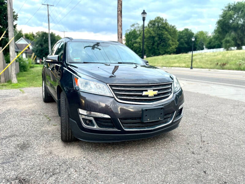2014 Chevrolet Traverse 1LT's photo