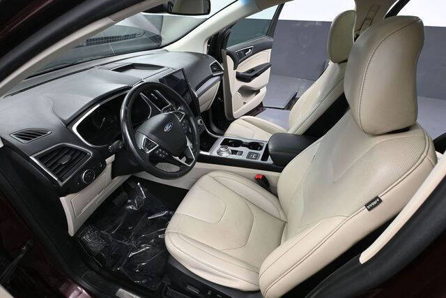 2021 Ford Edge Titanium