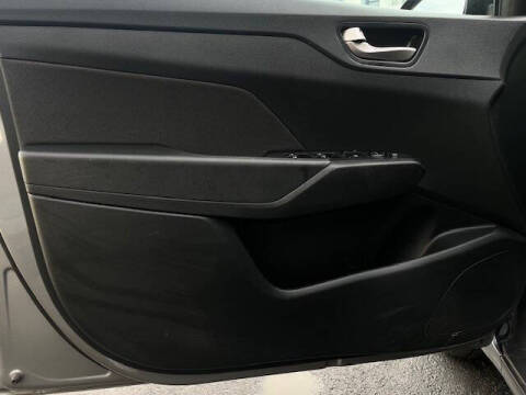 2022 Hyundai Accent SE