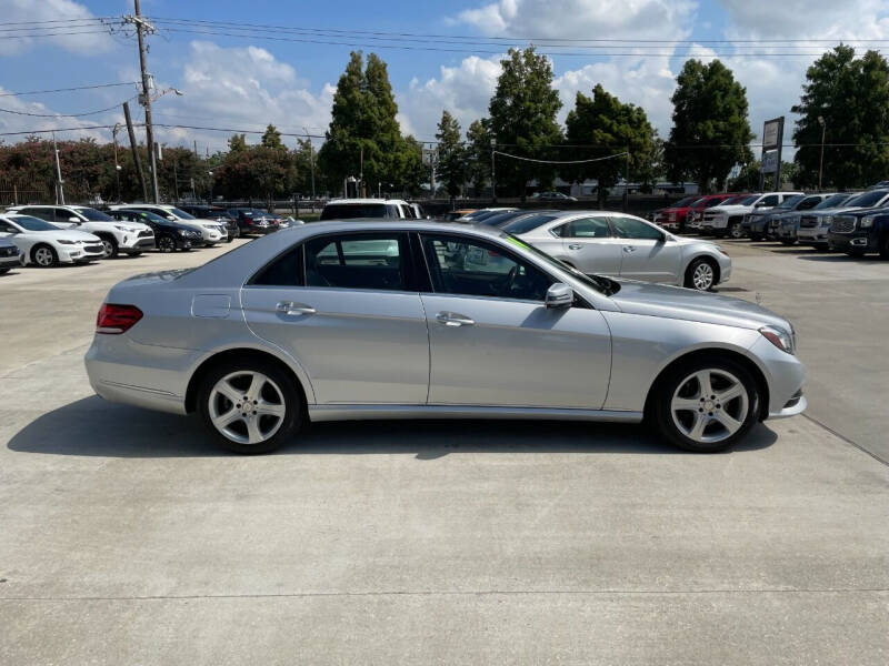 2014 Mercedes-Benz E-Class E350 Luxury photo 4