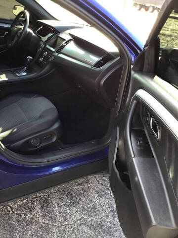 2015 Ford Taurus SEL