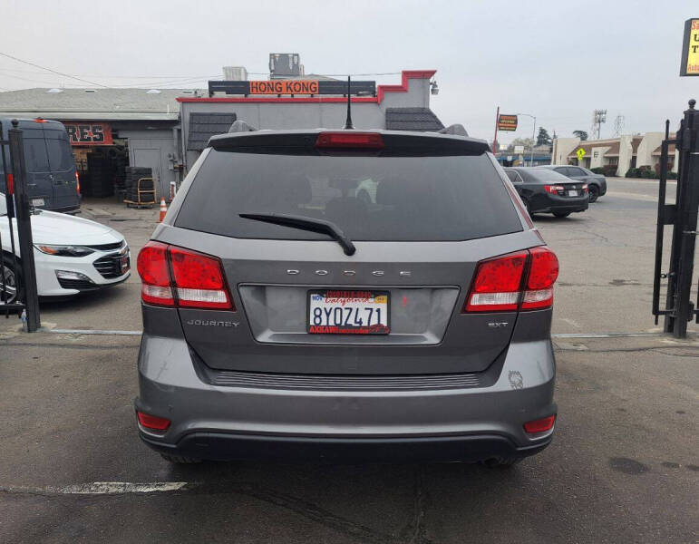 2012 Dodge Journey SXT