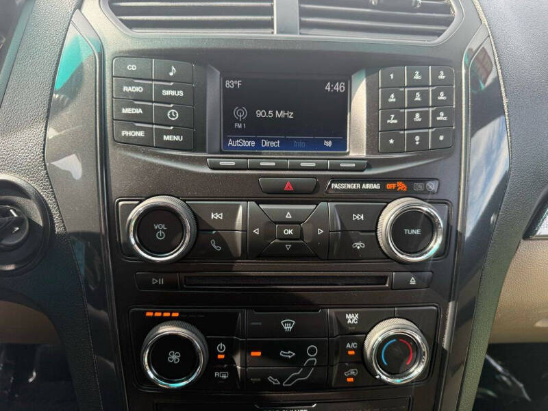 2017 Ford Explorer