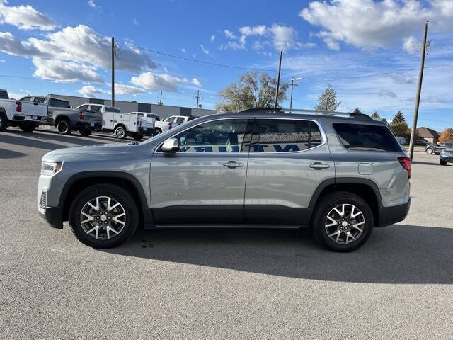 2023 GMC Acadia SLE