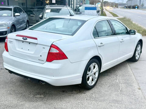 2012 Ford Fusion SE