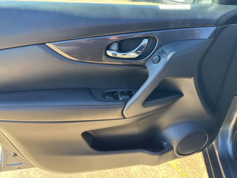 2017 Nissan Rogue Hybrid