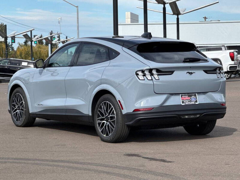 2025 Ford Mustang Mach-E Premium