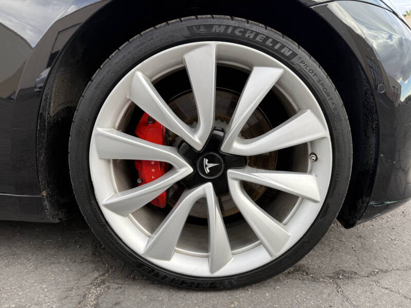 2018 Tesla Model 3 Performance