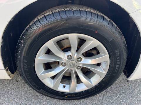 2014 Toyota Sienna LE 8-Passenger