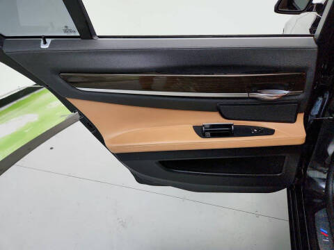 2014 BMW 7 Series 740i