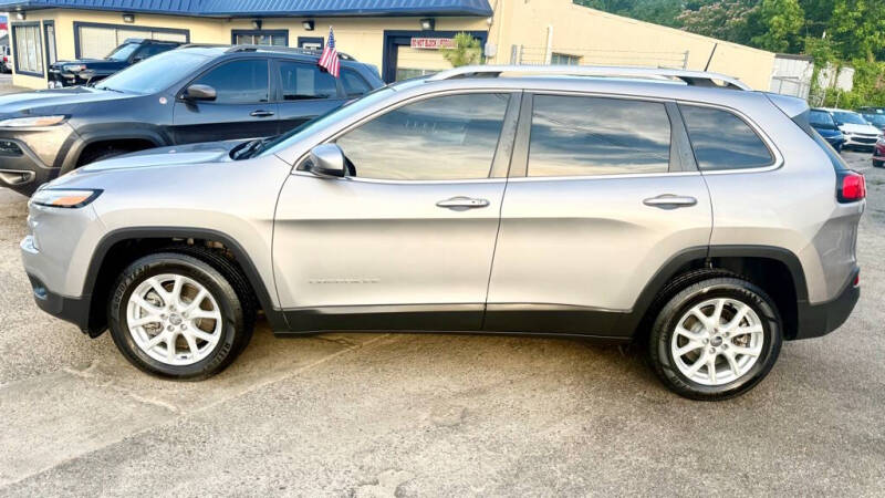 2018 Jeep Cherokee Latitude Plus