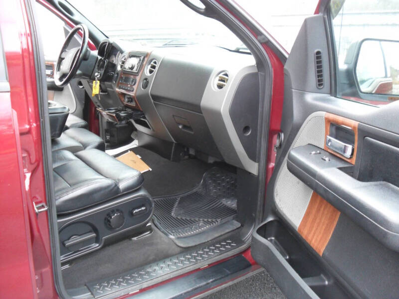 2004 Ford F-150 Lariat