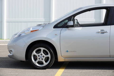 2011 Nissan LEAF SV
