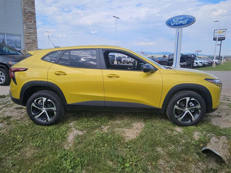 2025 Chevrolet Trax RS