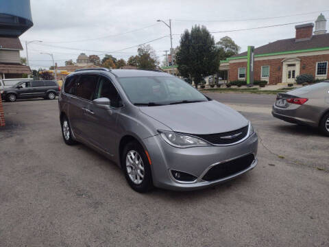2020 Chrysler Pacifica Touring L
