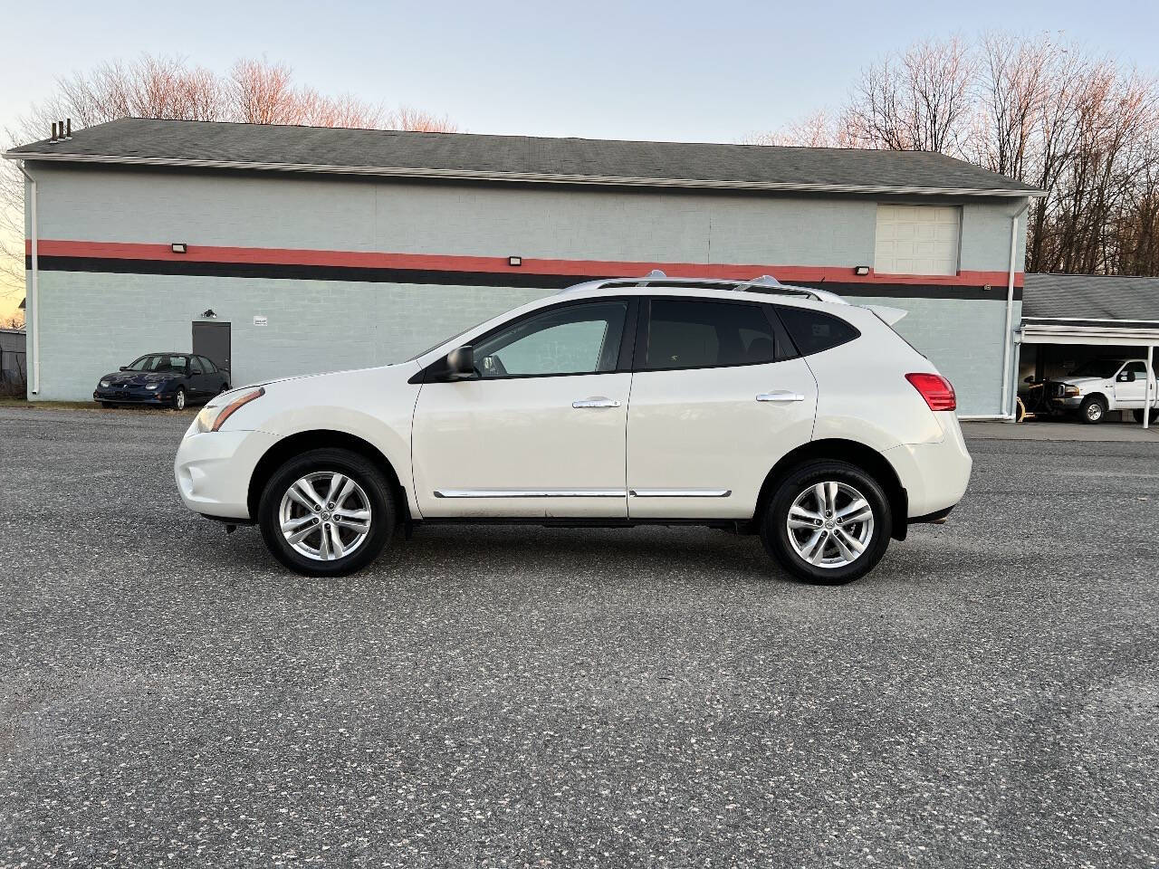 2015 Nissan Rogue Select for sale at Kanar Auto Sales LLC in Springfield, MA