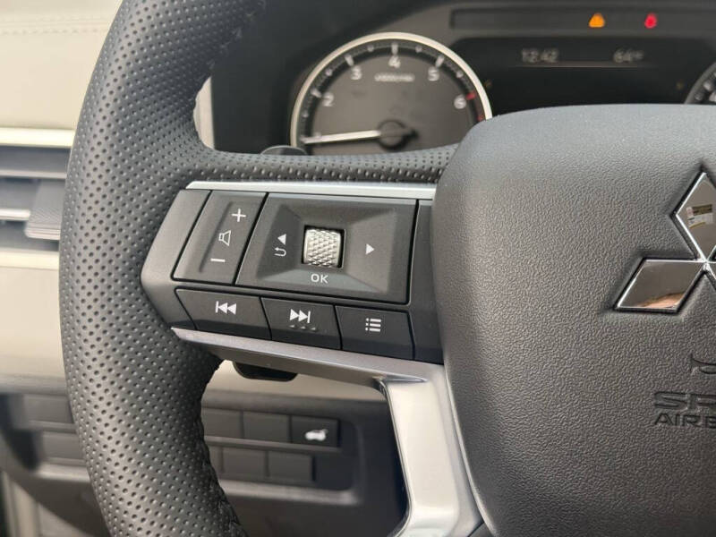 2026 Mitsubishi Outlander