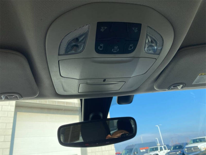 2020 Chrysler Pacifica Hybrid Touring