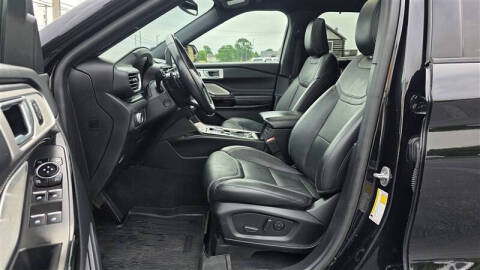 2022 Ford Explorer ST