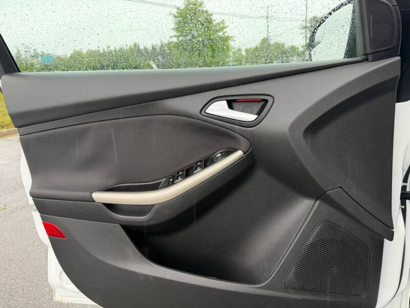 2012 Ford Focus SEL