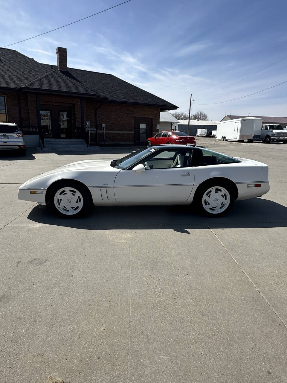 White 1988 Chevrolet Corvette Base 2dr Hatchback 1