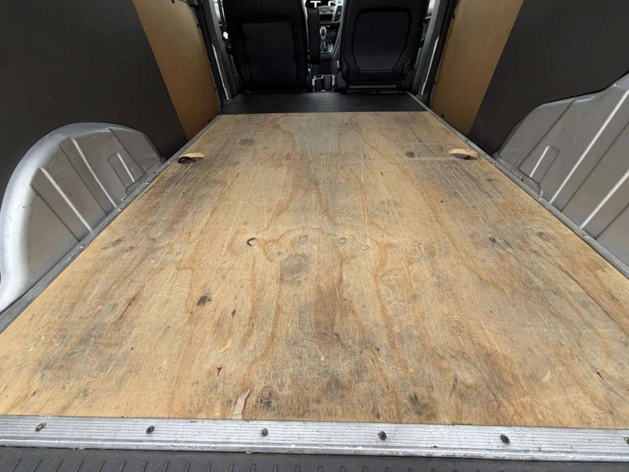 FordTransit Connect21