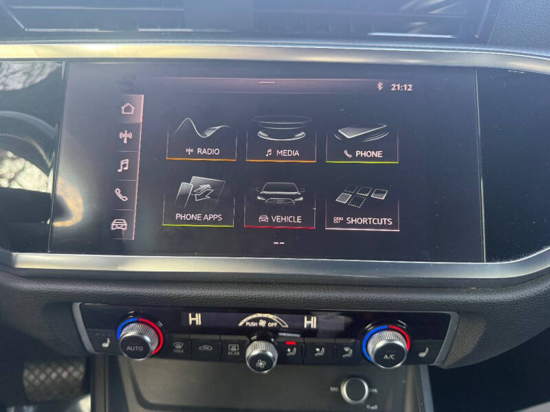 2020 Audi Q3 quattro Premium 45 TFSI