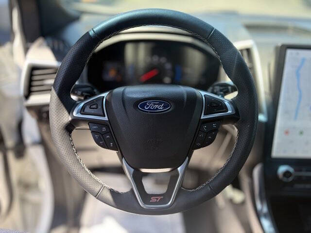 2024 Ford Edge ST
