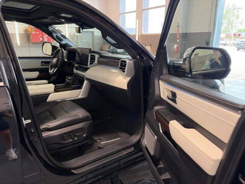2024 Toyota Sequoia Capstone