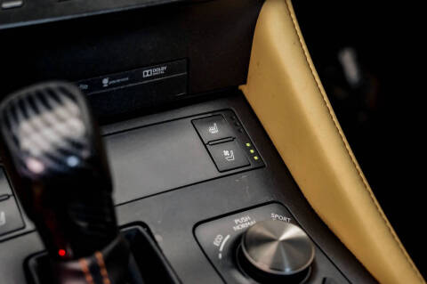 2016 Lexus RC 200t