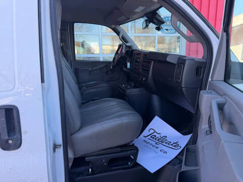 2021 Chevrolet Express 2500
