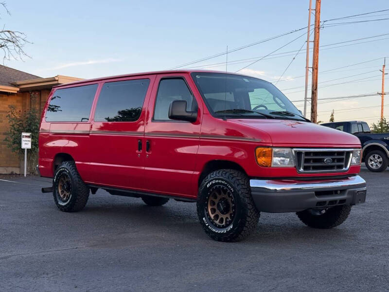 2006 Ford E-Series E-350 SD XLT