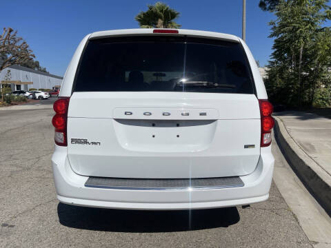 2015 Dodge Grand Caravan SE