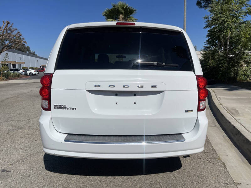 2015 Dodge Grand Caravan SE